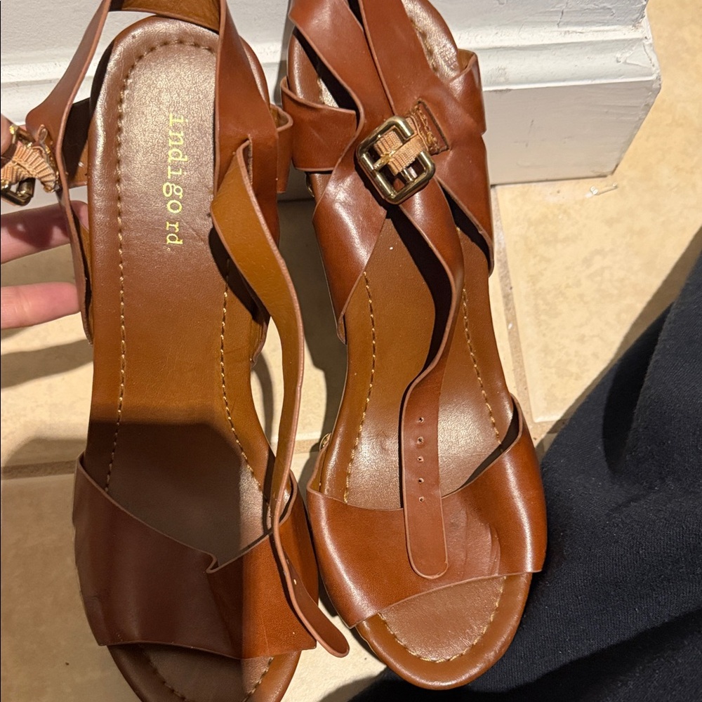 Indigo Women's Brown Buckle Sandals